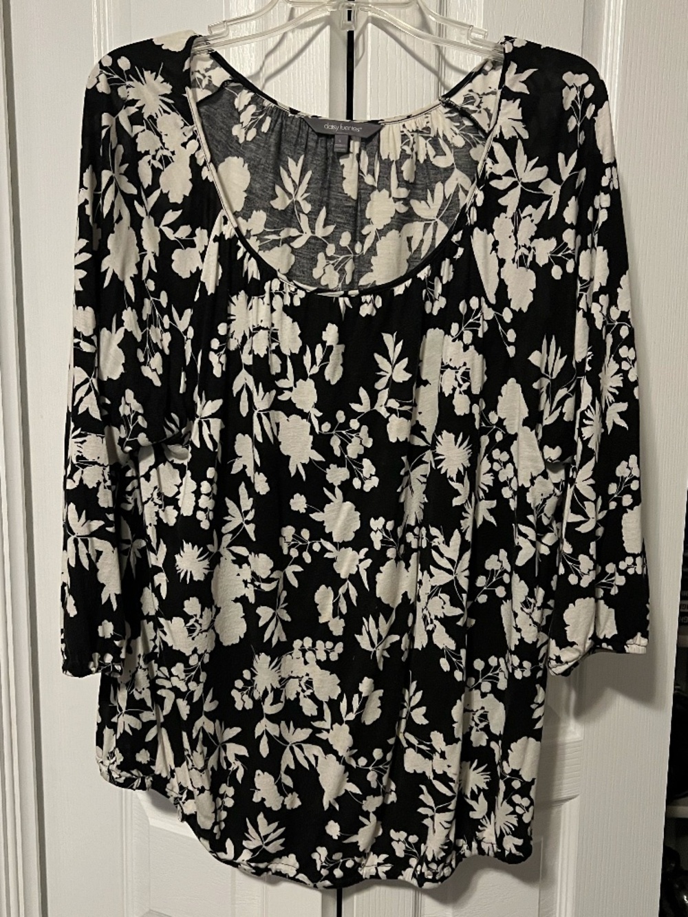 Boat Neck Black & White Floral Print Blouse
